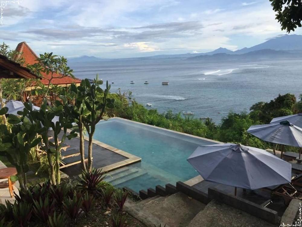 Lembongan Cliff Villas Екстер'єр фото