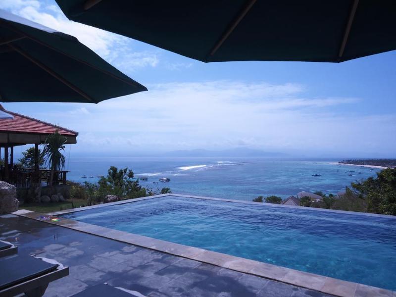 Lembongan Cliff Villas Екстер'єр фото