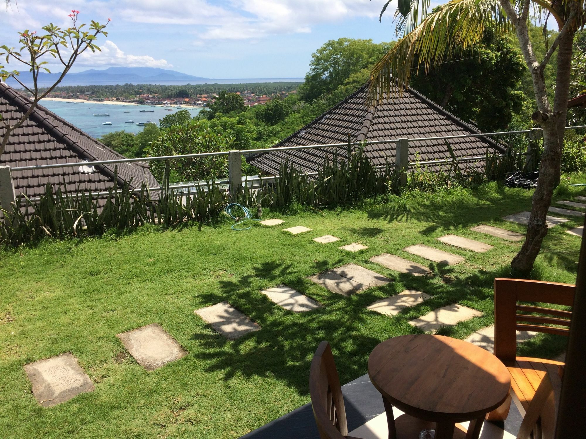 Lembongan Cliff Villas Екстер'єр фото